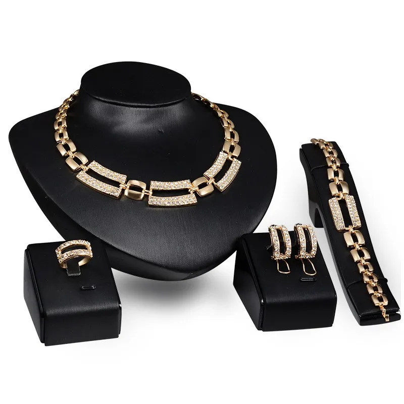 Fashion Pave Crystal Gold Plated Alloy Wedding Jewelry Set