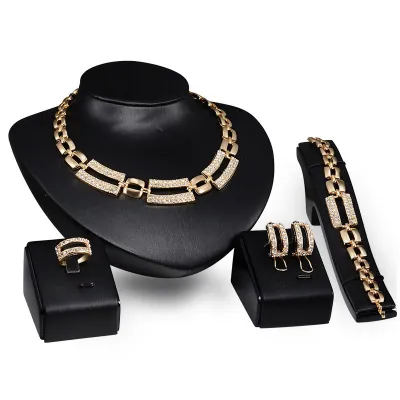 Fashion Pave Crystal Gold Plated Alloy Wedding Jewelry Set