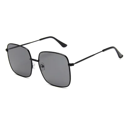 Classic Retro Polygon Metal Frame Beach Sunglasses