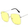 C8-Silver Lt.Yellow