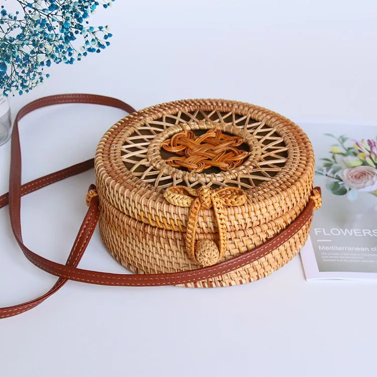 Ethnic Style Woven Rattan Hollow Crossbody Bag Round Flap Lock