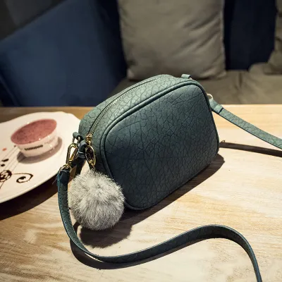Fashion Women PU Crossbody Bag with Pompon