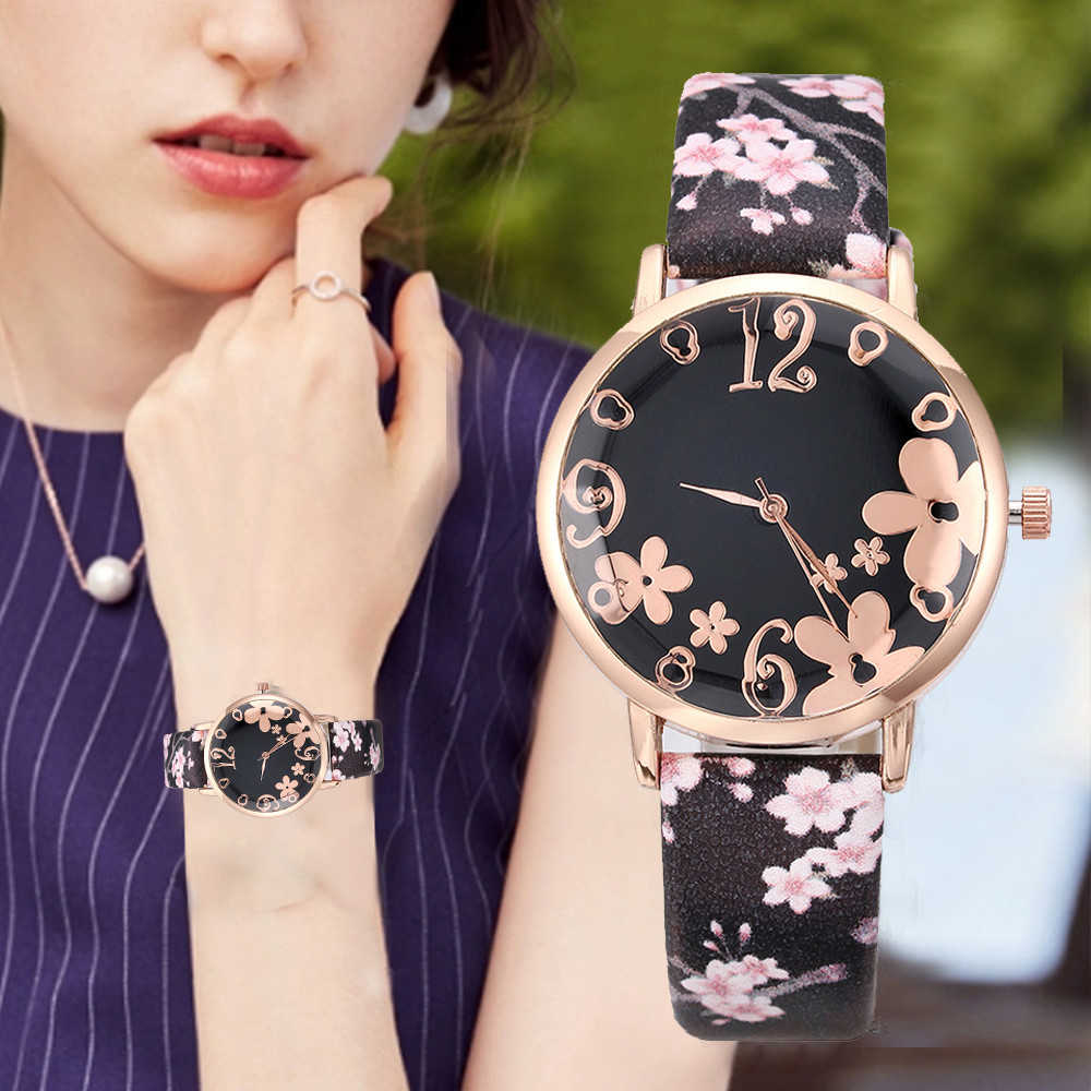 Wholesale Women Fashion Flowers Printed Freshing Quartz Watch