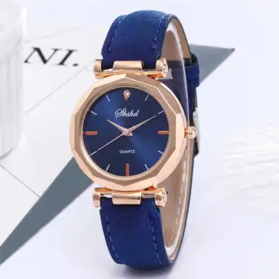 Fashion Women Casual Quartz Wristwatch with Plastic Case and PU Strap