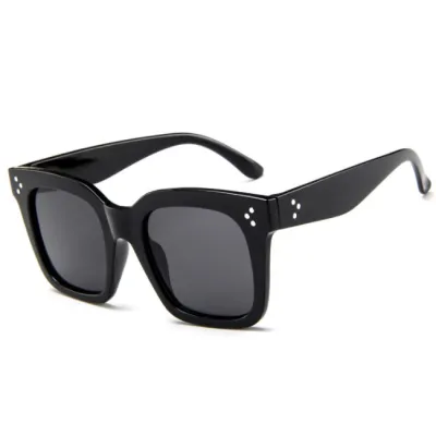 Retro Square Frame Women Sunglasses - Lightweight PC Frame AC Lens UV Protection