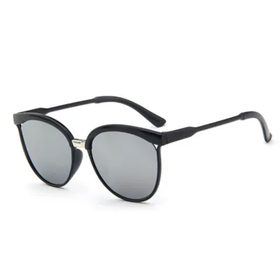 Women Classic Round Frame Outdoor Sunglasses