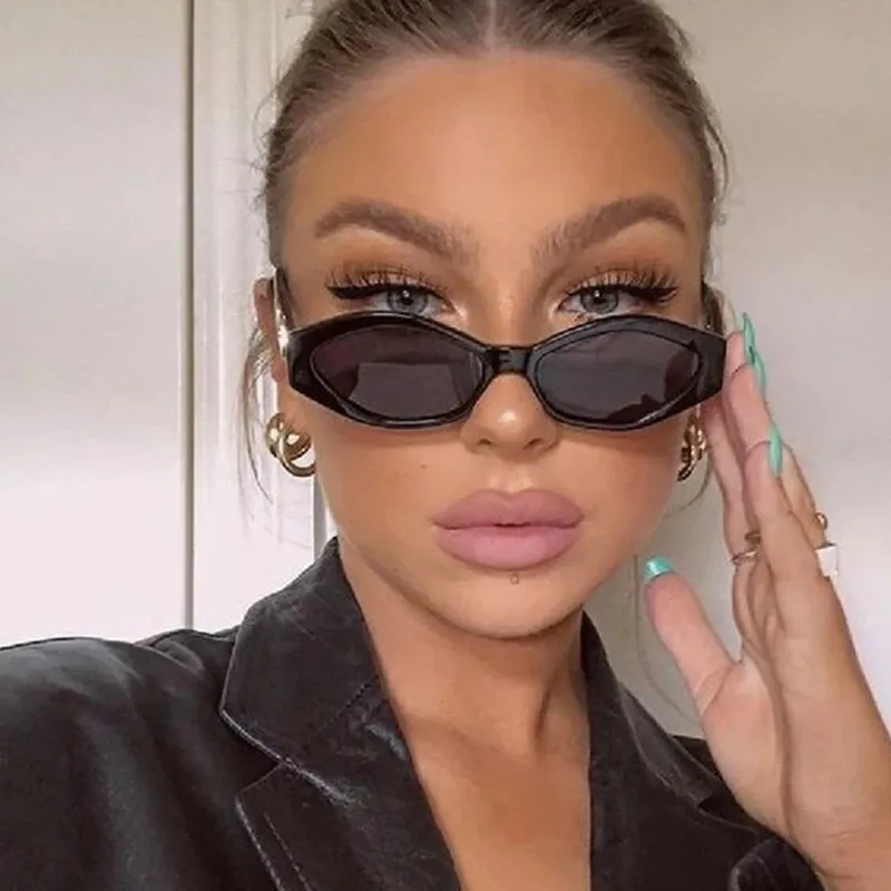 Women Vintage Oval Frame Sunglasses