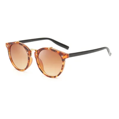 Women Vintage Round Rivet Gradient Elegant Classic Sunglasses