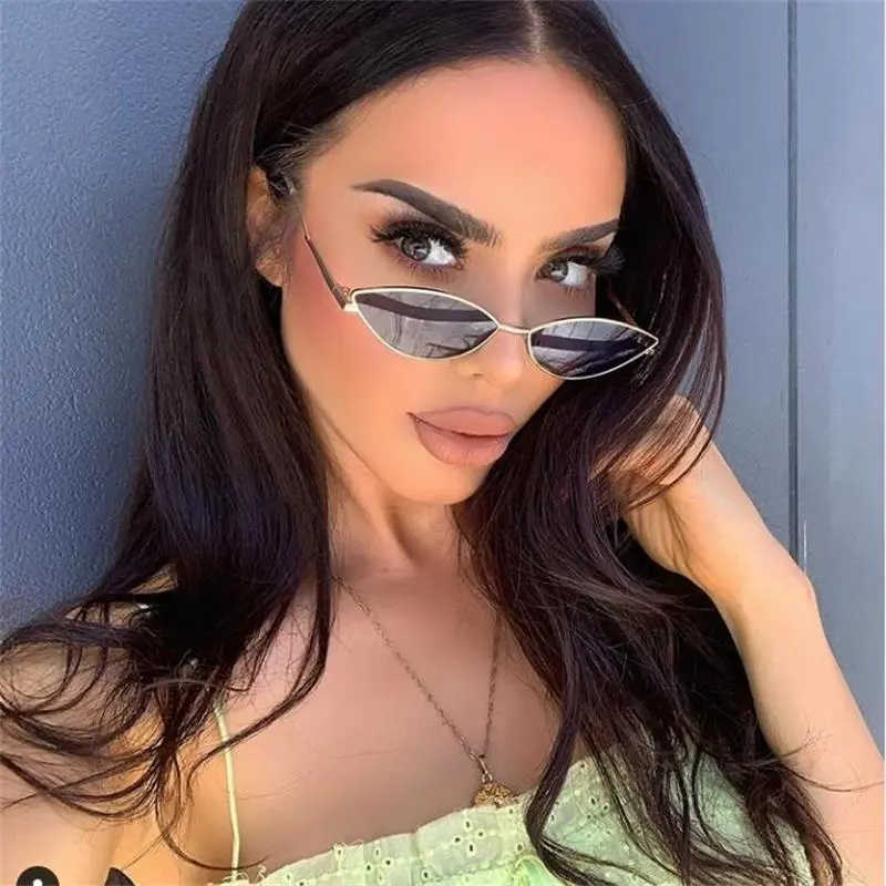 Women Metal Frame Cat-eye Sunglasses AC Lens