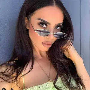 Women Metal Frame Cat-eye Sunglasses AC Lens
