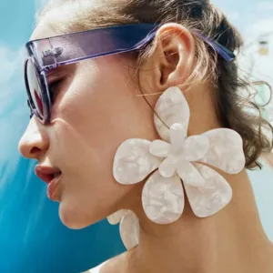 Fashion Women Vacation Style Flower Shaped Layered Acrylic Earrings