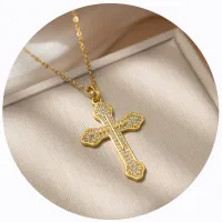 Collar con colgante de cruz clásico nuevo y moderno para hombre