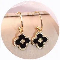 Exquisitos pendientes de trébol de cuatro hojas de la suerte multicolor