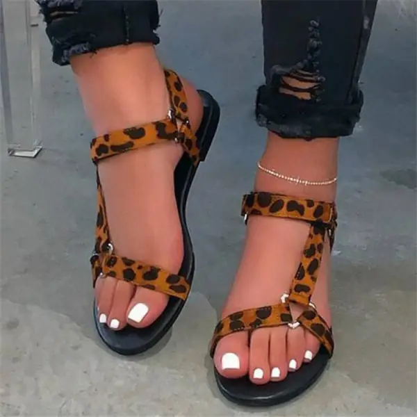 Women Plus Size Leopard Open Toe Flat Sandals
