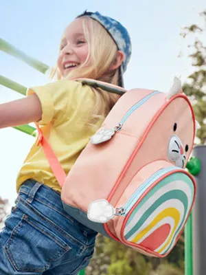 حقائب الأطفال